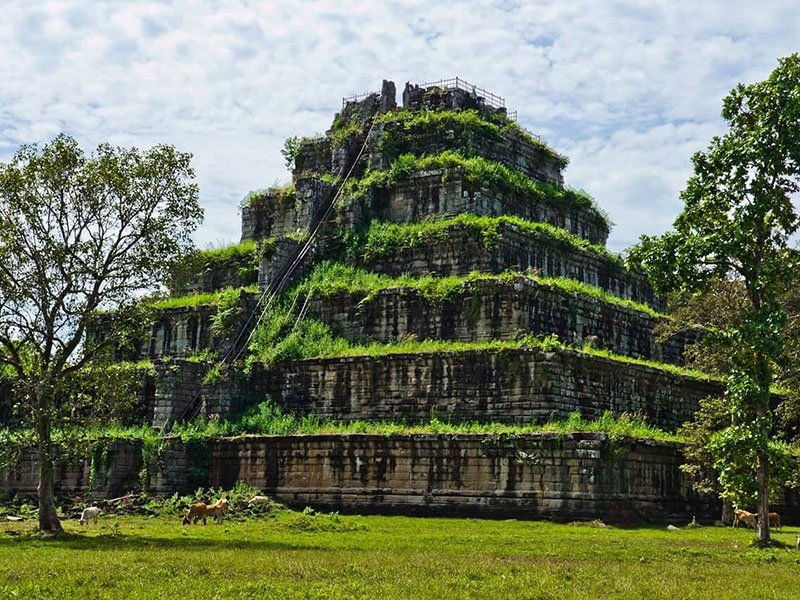 3- Day VIP Tours + Koh Ker & Beng Mealea